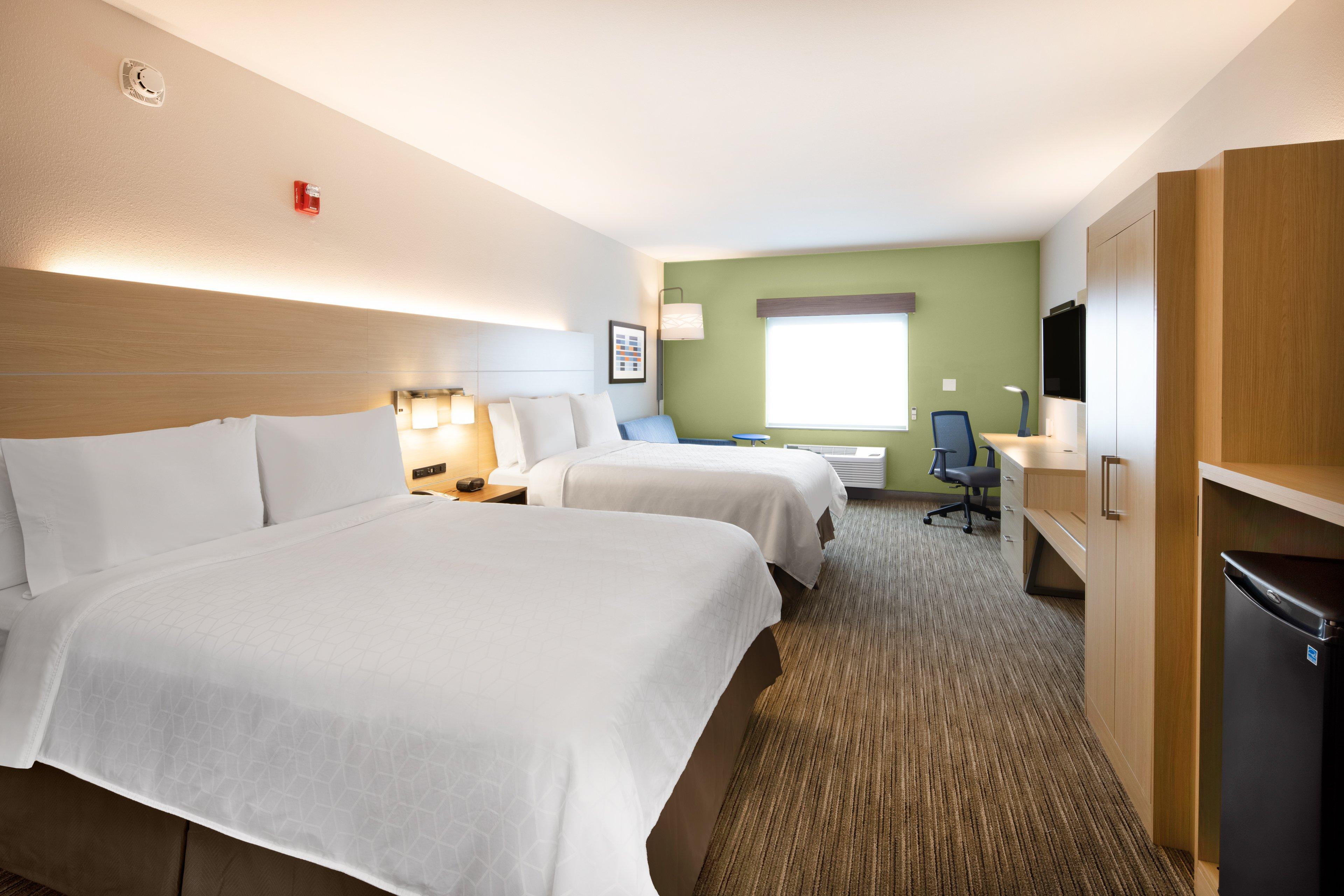 Holiday Inn Express & Suites Ft Myers Beach-Sanibel Gateway By Ihg Fort Myers Beach Exterior photo